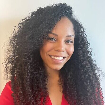 Antoinette Gomez headshot