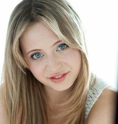 Vanessa de Waal headshot