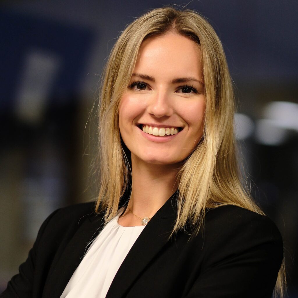 Sylvia Gehring headshot